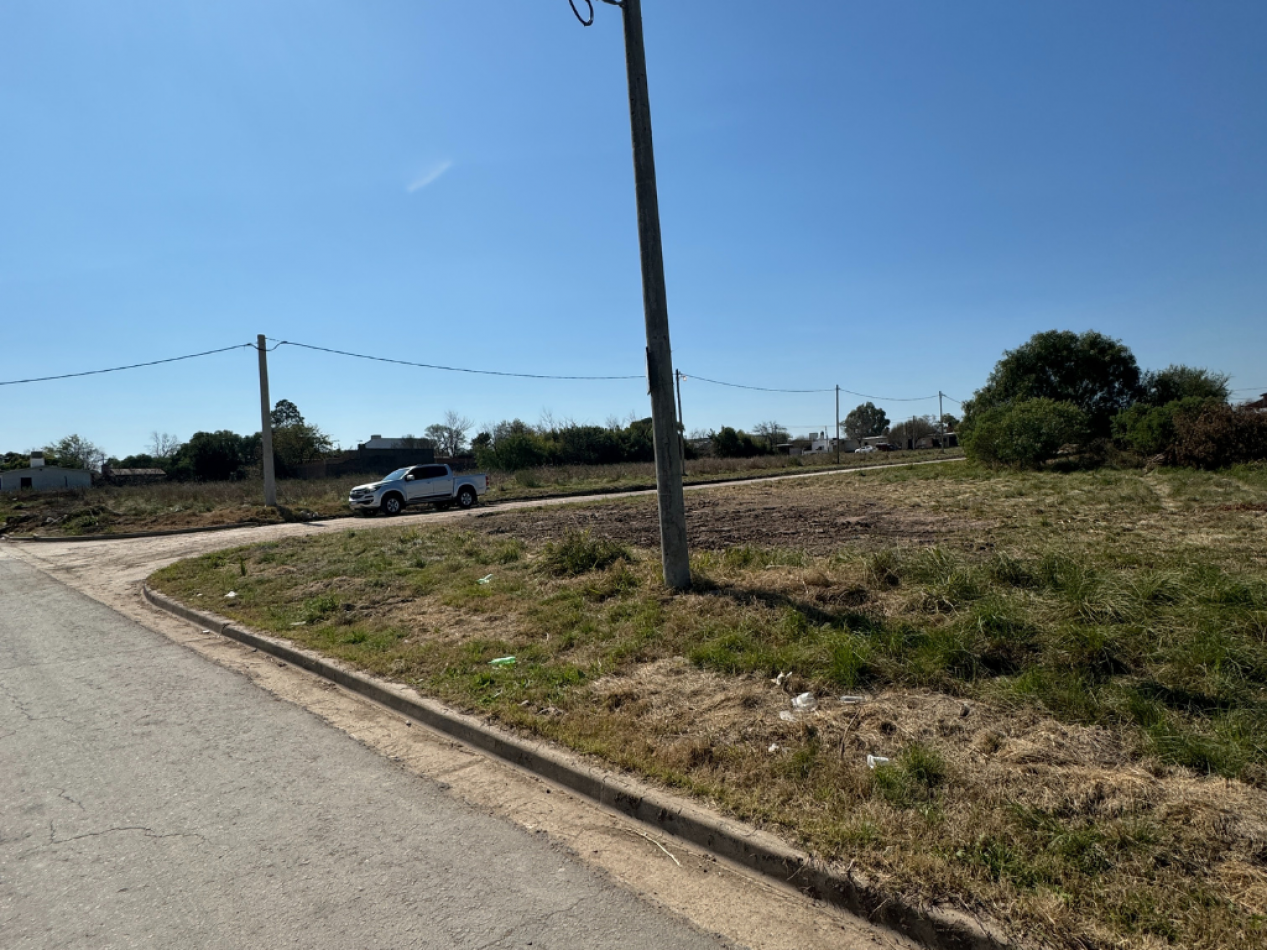 SE VENDE MANZANA EN SAN BENITO
