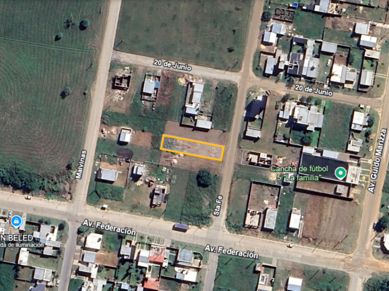 AMPLIO TERRENO EN SAN BENITO