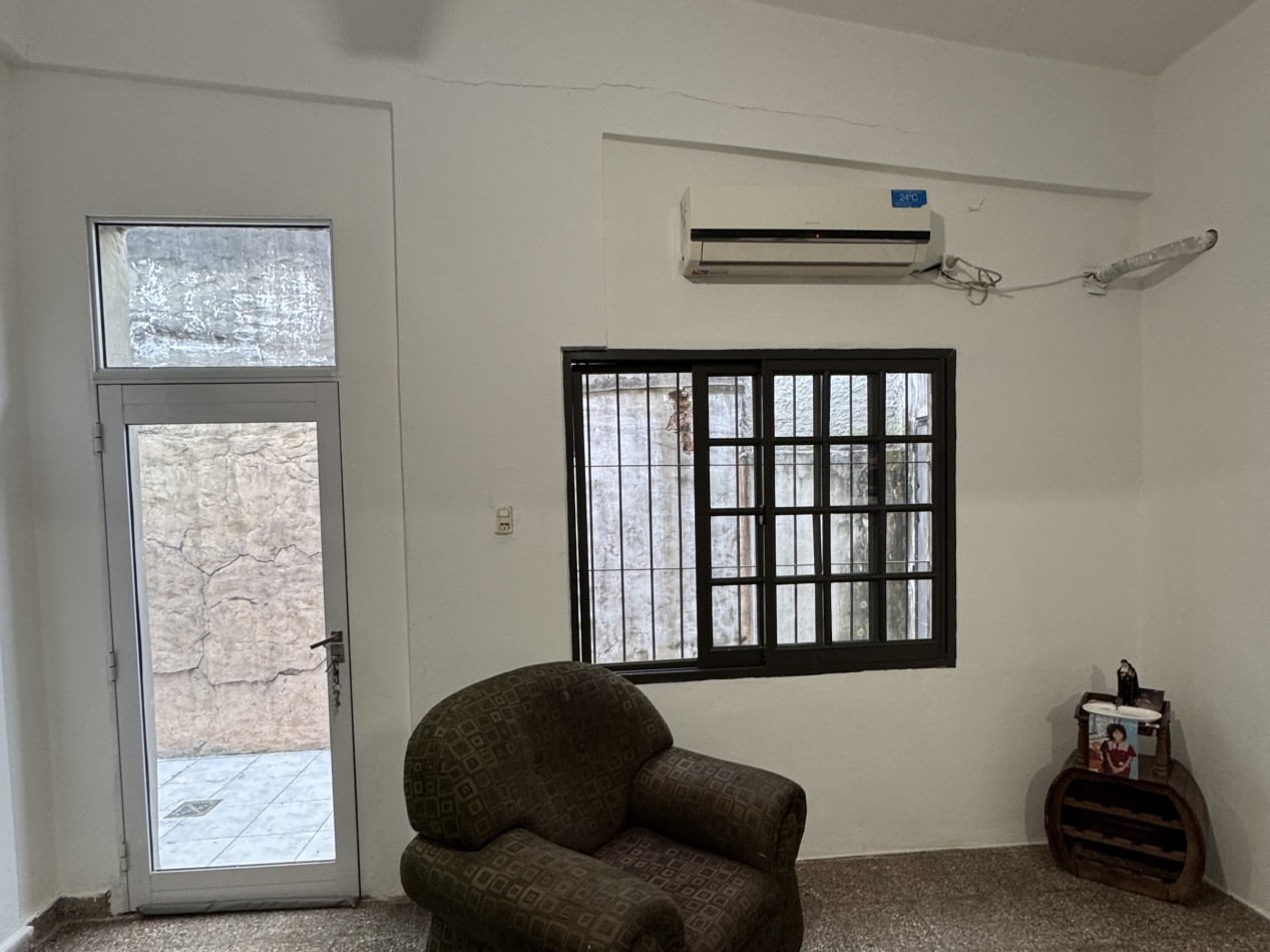 VENTA - CASA ZONA AV EJERCITO Y GUTIERREZ