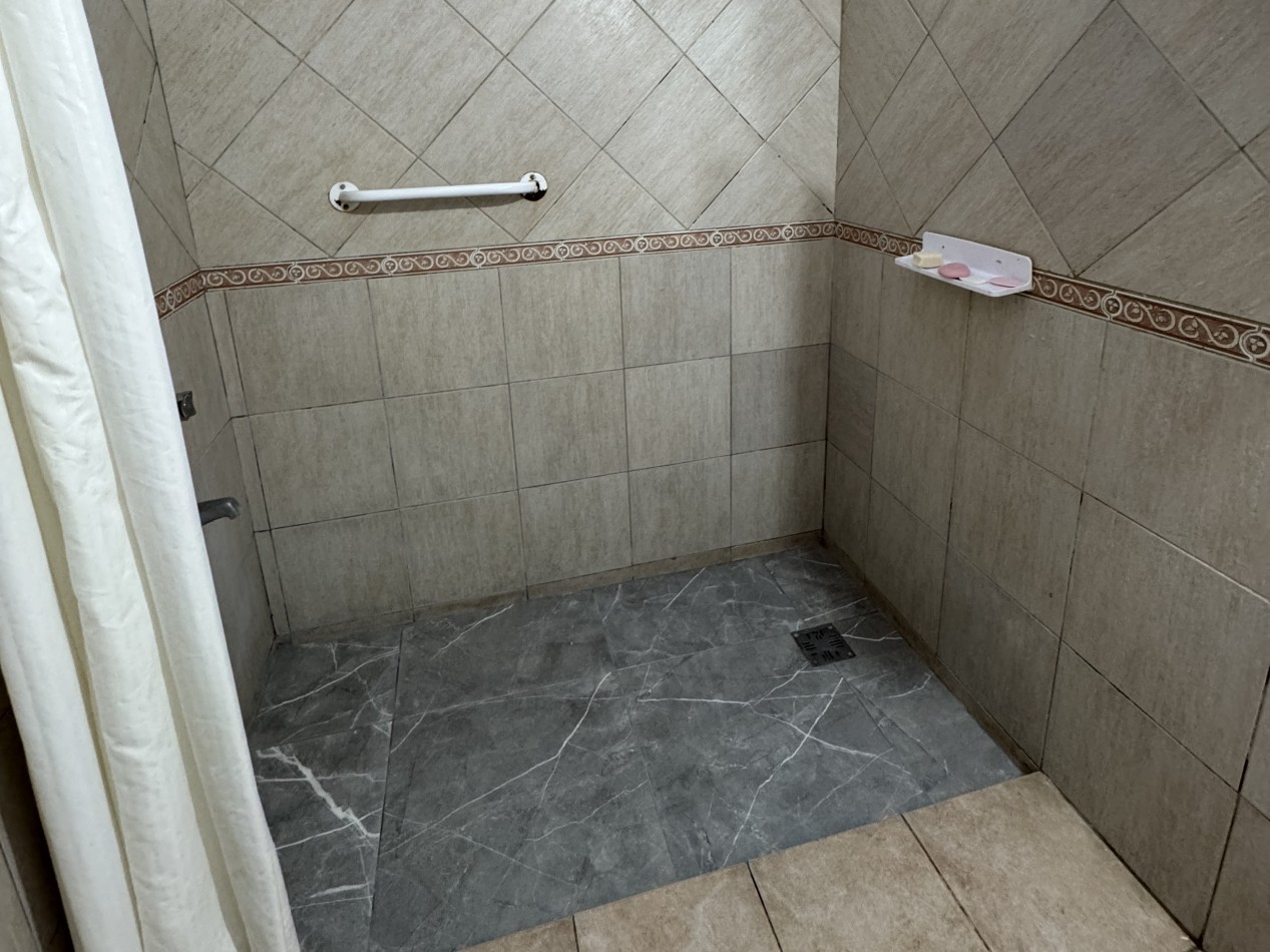VENTA - CASA ZONA AV EJERCITO Y GUTIERREZ