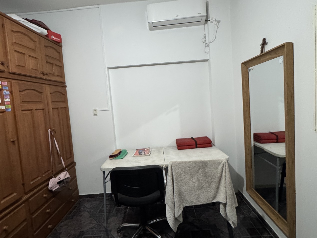 VENTA - CASA ZONA AV EJERCITO Y GUTIERREZ