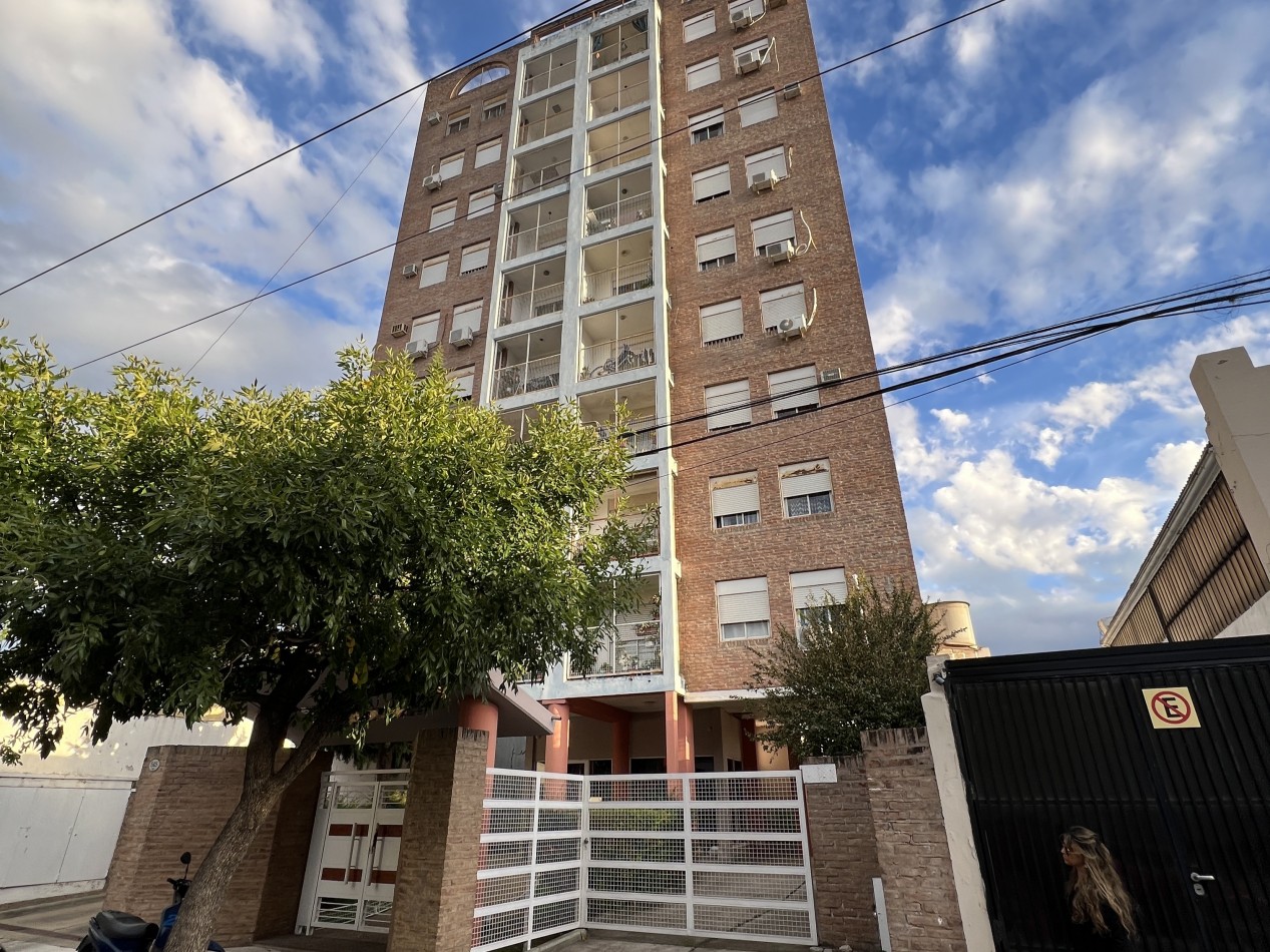 DEPARTAMENTO CENTRICO DE DOS DORMITORIOS