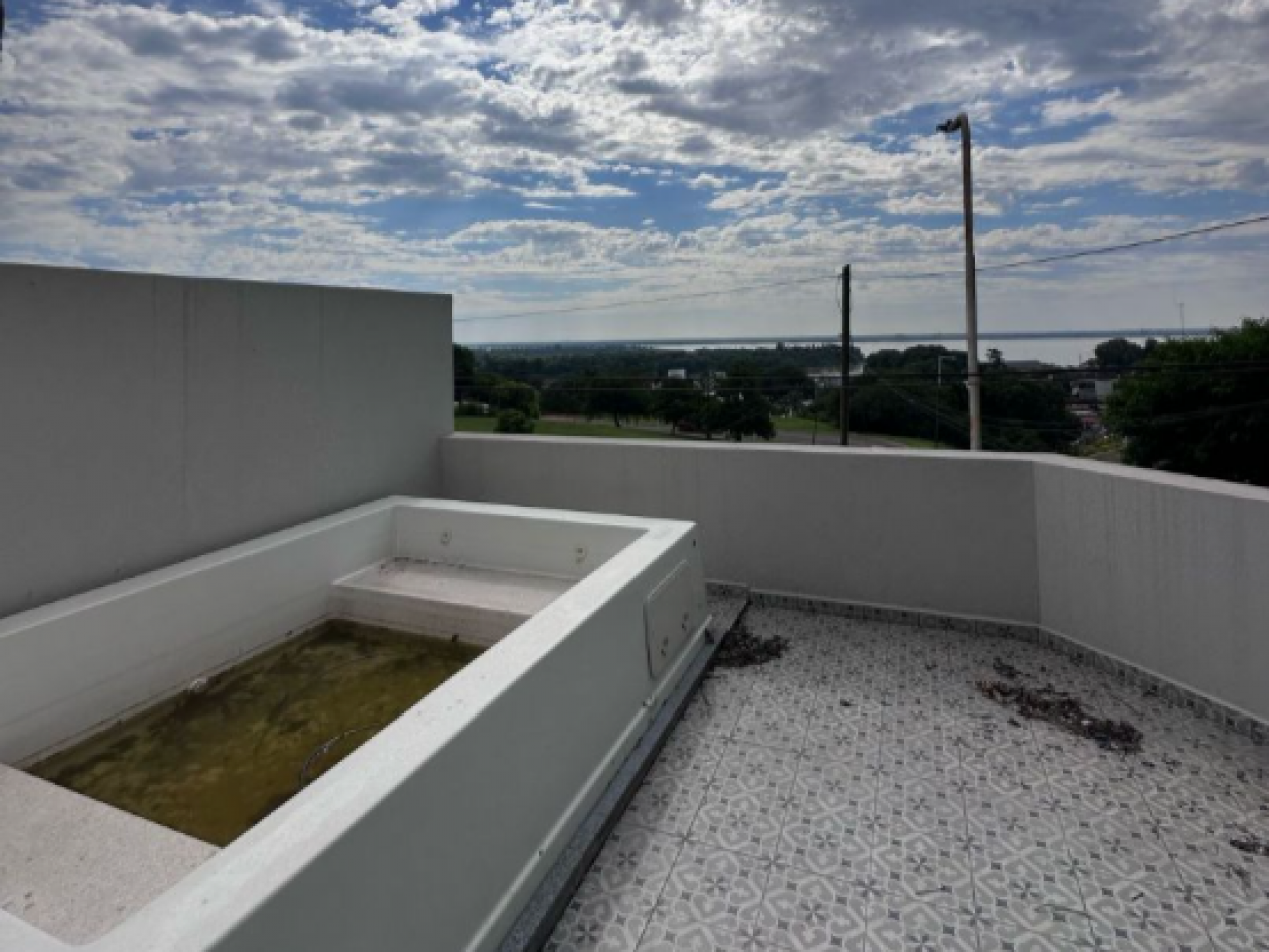 VENTA - CASA A ESTRENAR CON VISTA AL RIO | ZONA PARQUE