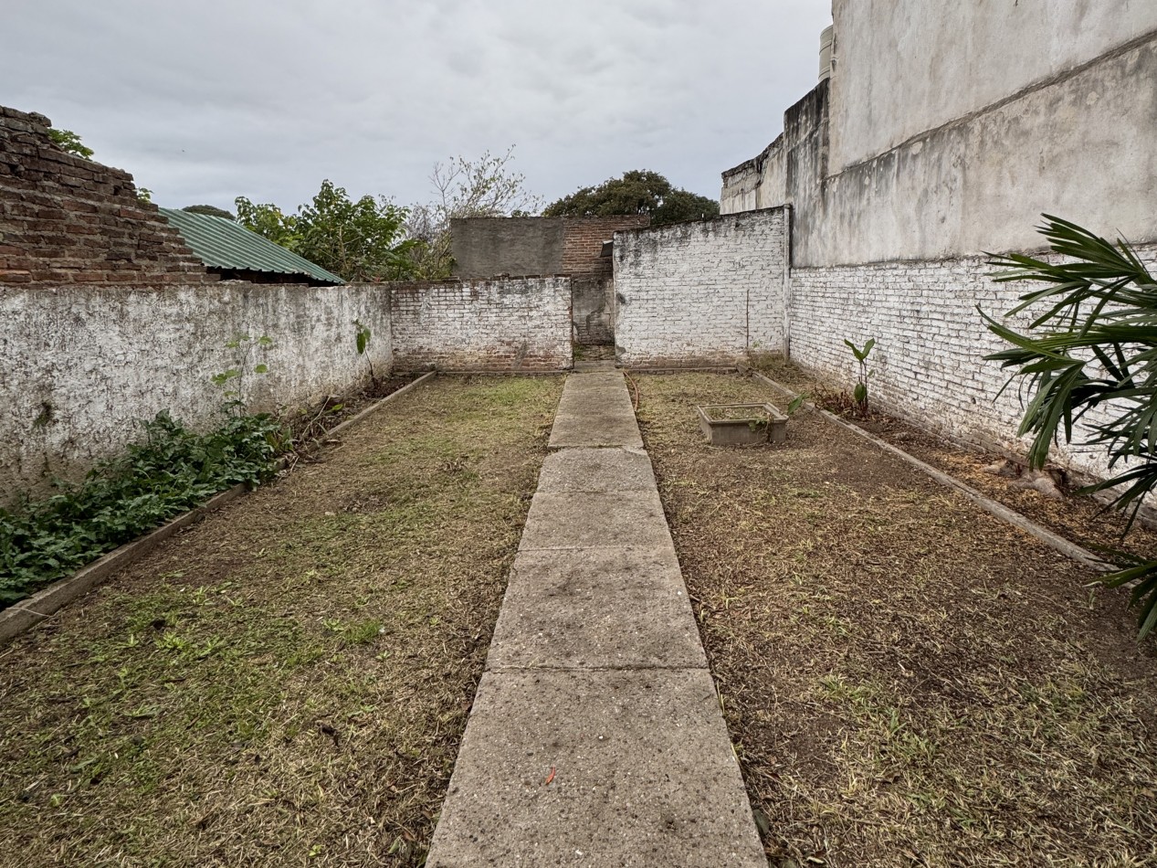 VENTA - CASA AV. EJERCITO UBICACION ESTRATEGICA APTA CREDITO