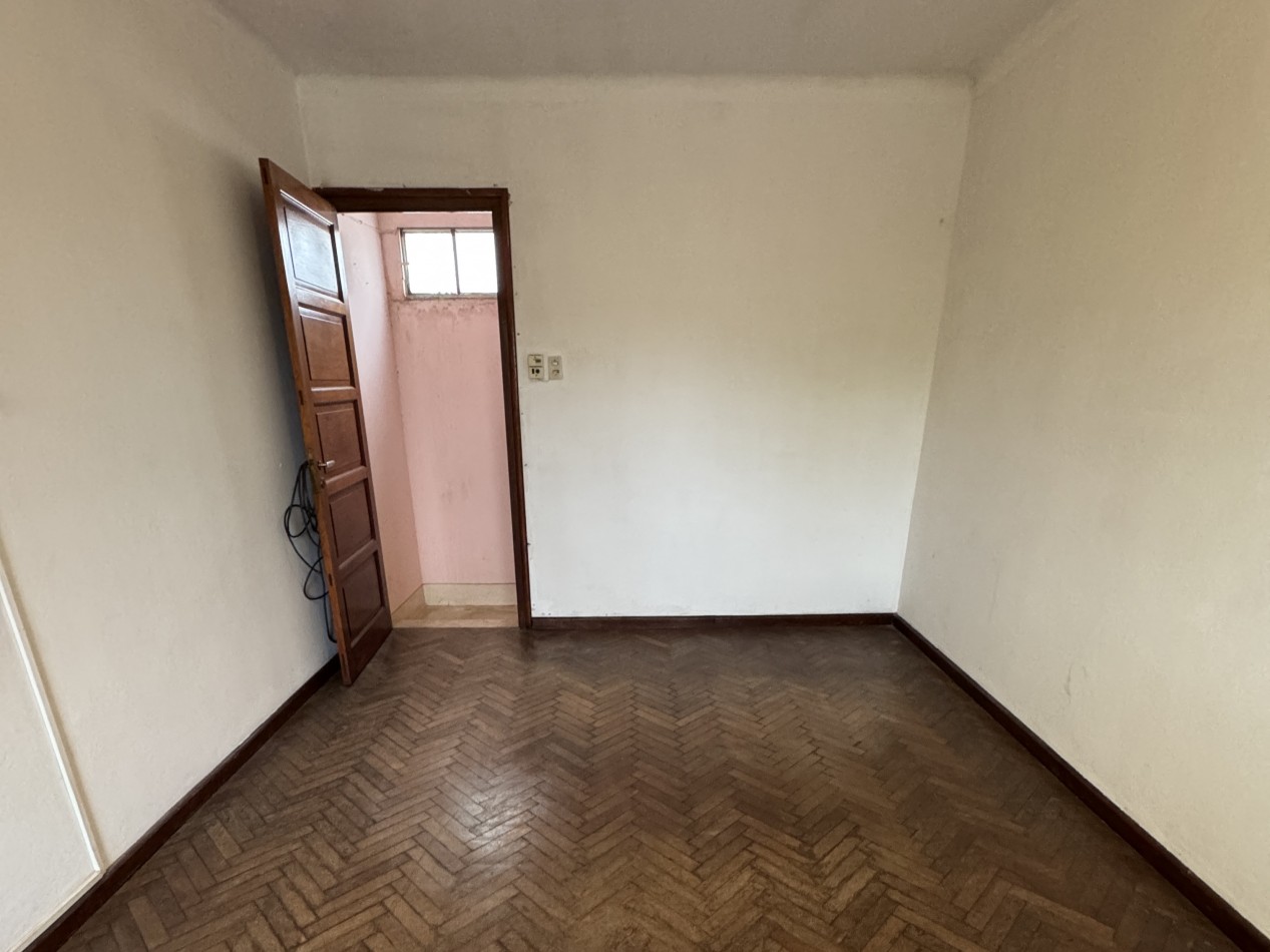 VENTA - CASA AV. EJERCITO UBICACION ESTRATEGICA APTA CREDITO