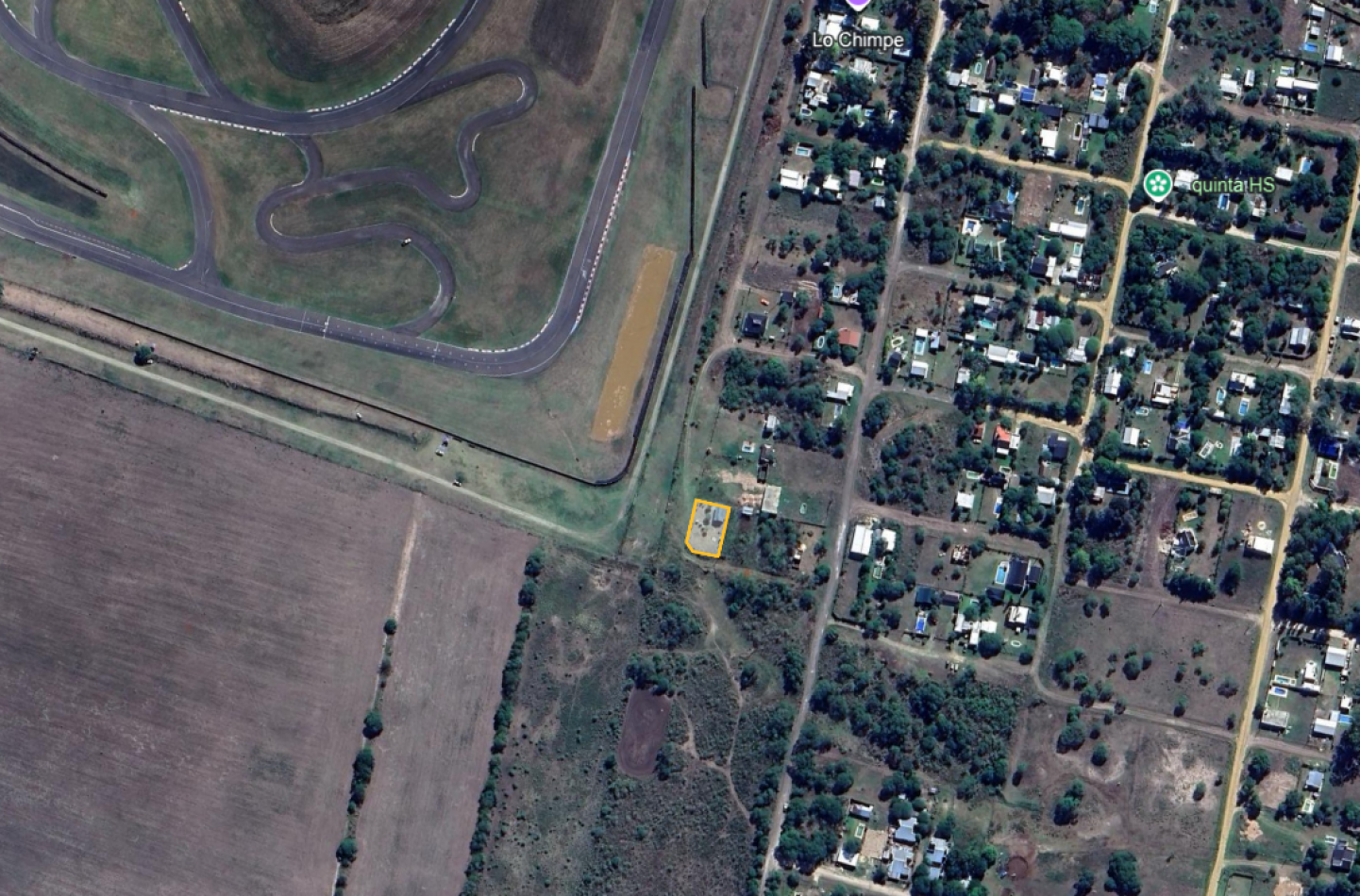 CABAÑA A METROS DEL AUTODROMO