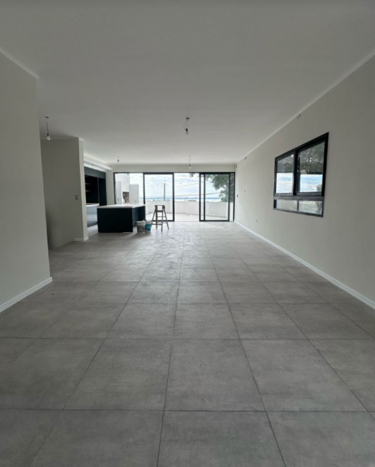ALQUILER - CASA A ESTRENAR EN ZONA PARQUE