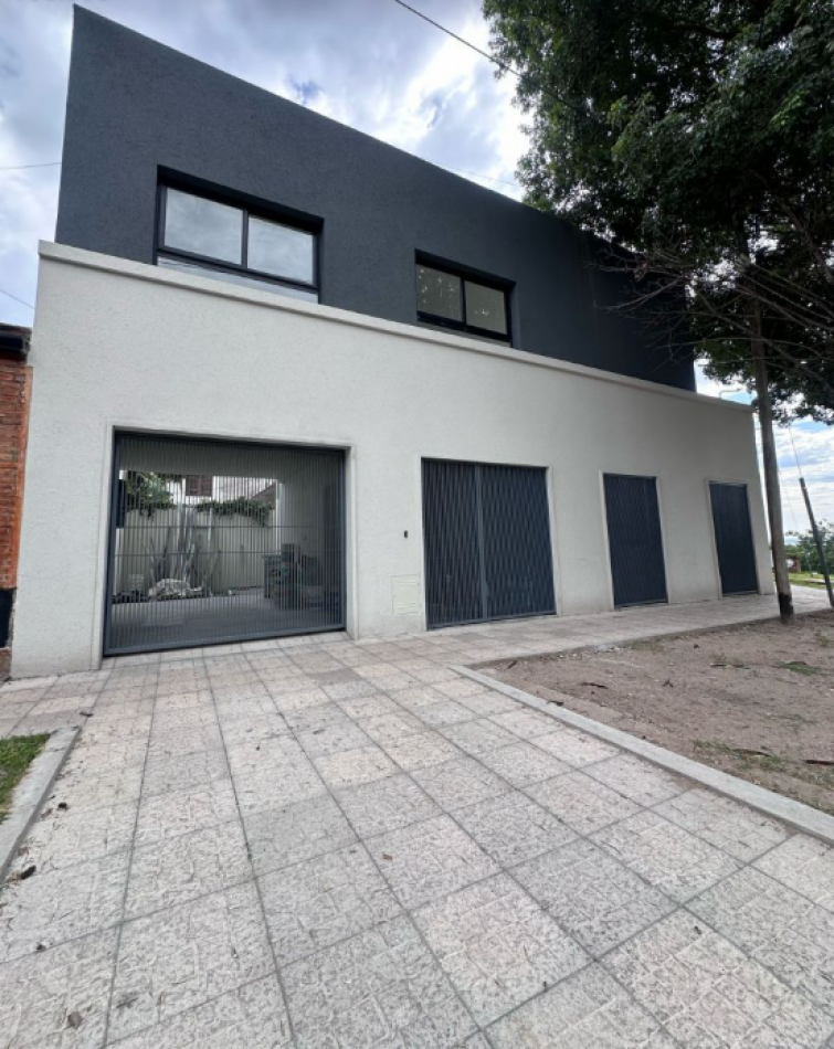 ALQUILER - CASA A ESTRENAR EN ZONA PARQUE