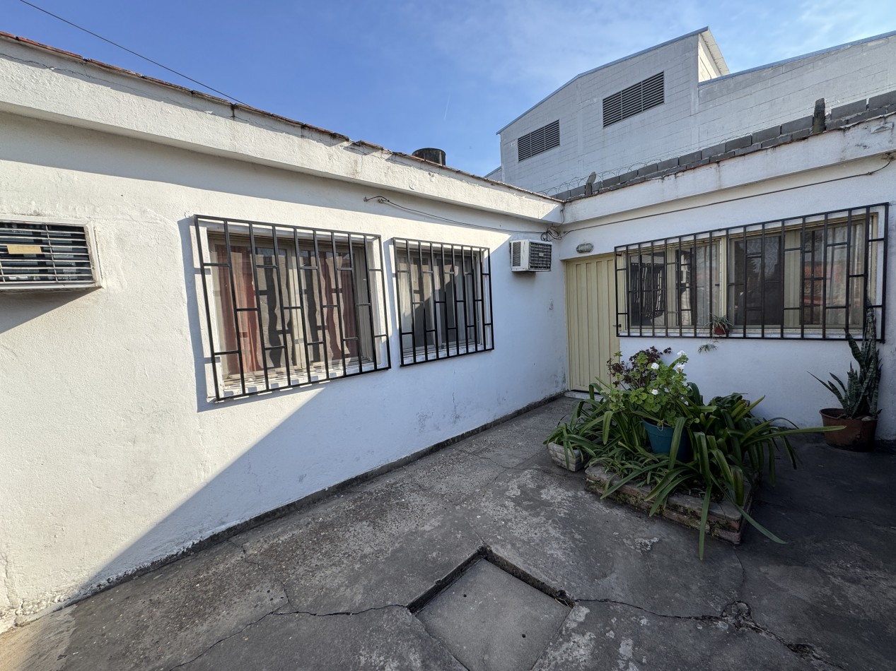 Casa de 4 dormitorios con espacio multifuncional y quincho - Parana