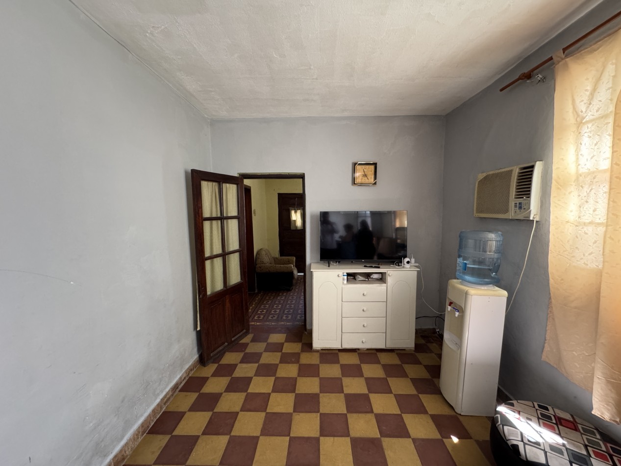 Casa en calle Francisco Soler - Terreno de 790 m²