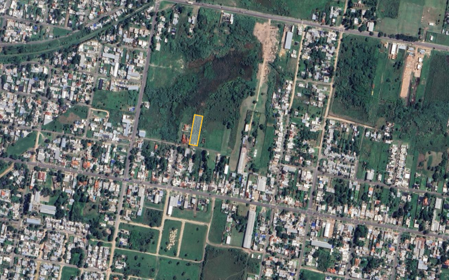 Terreno de 2.500 m² con amplio frente - Ideal proyecto o inversion en Parana