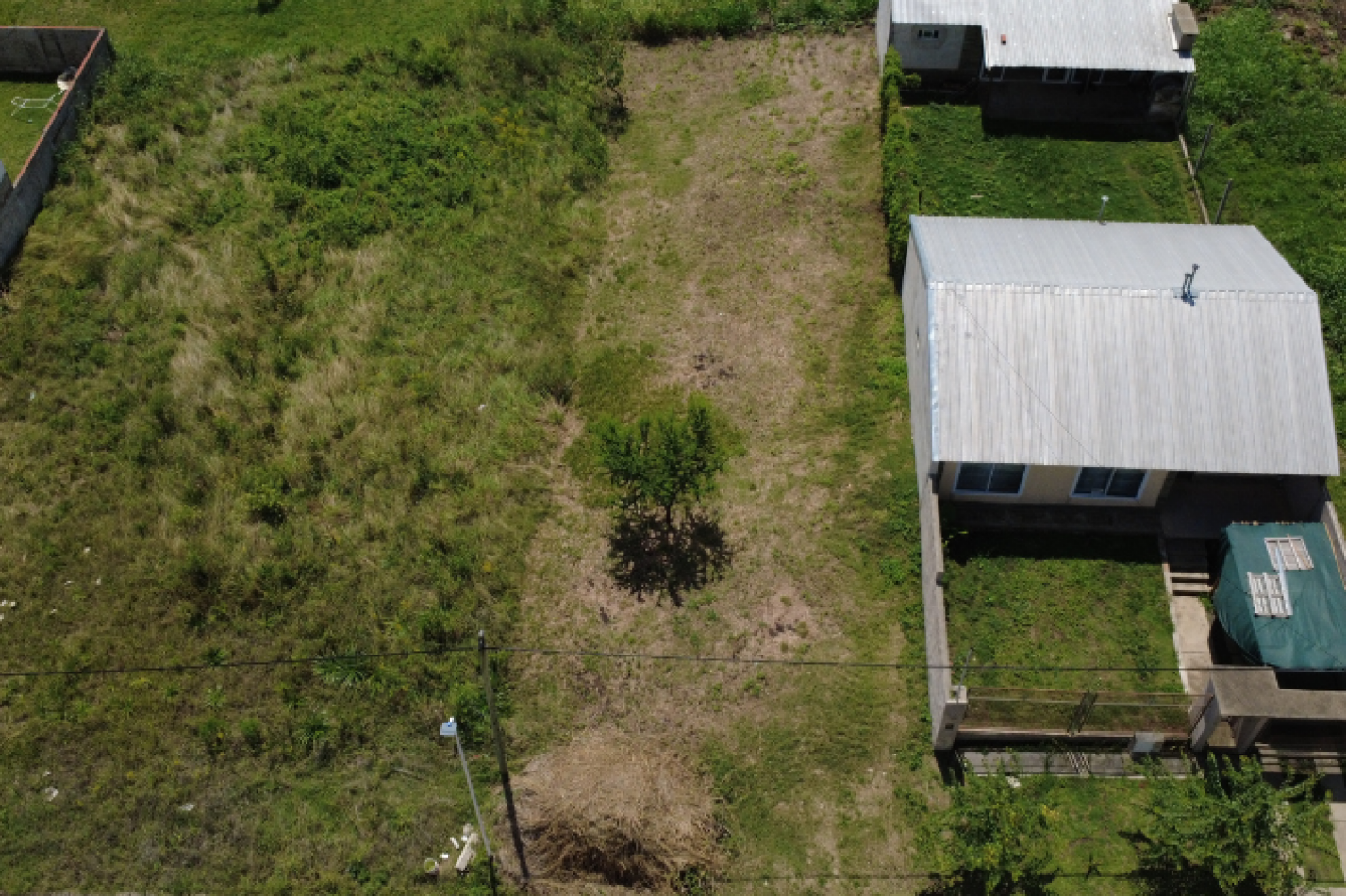 Terreno de 300 m² en zona Churruarin y Gobernador Crespo - Listo para escriturar en Parana