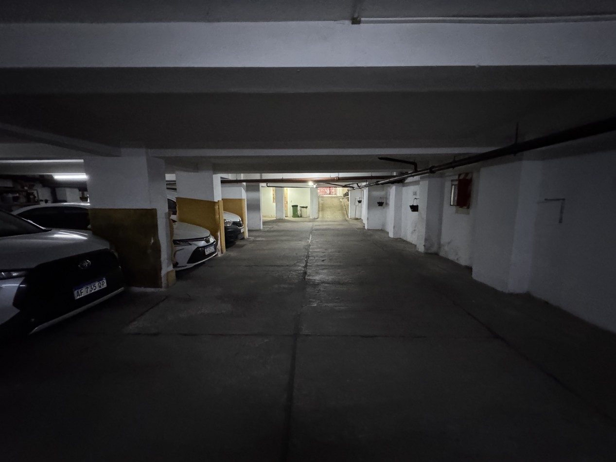 Departamento de 2 dormitorios con cochera y vista al rio - Zona Parque Urquiza en Parana