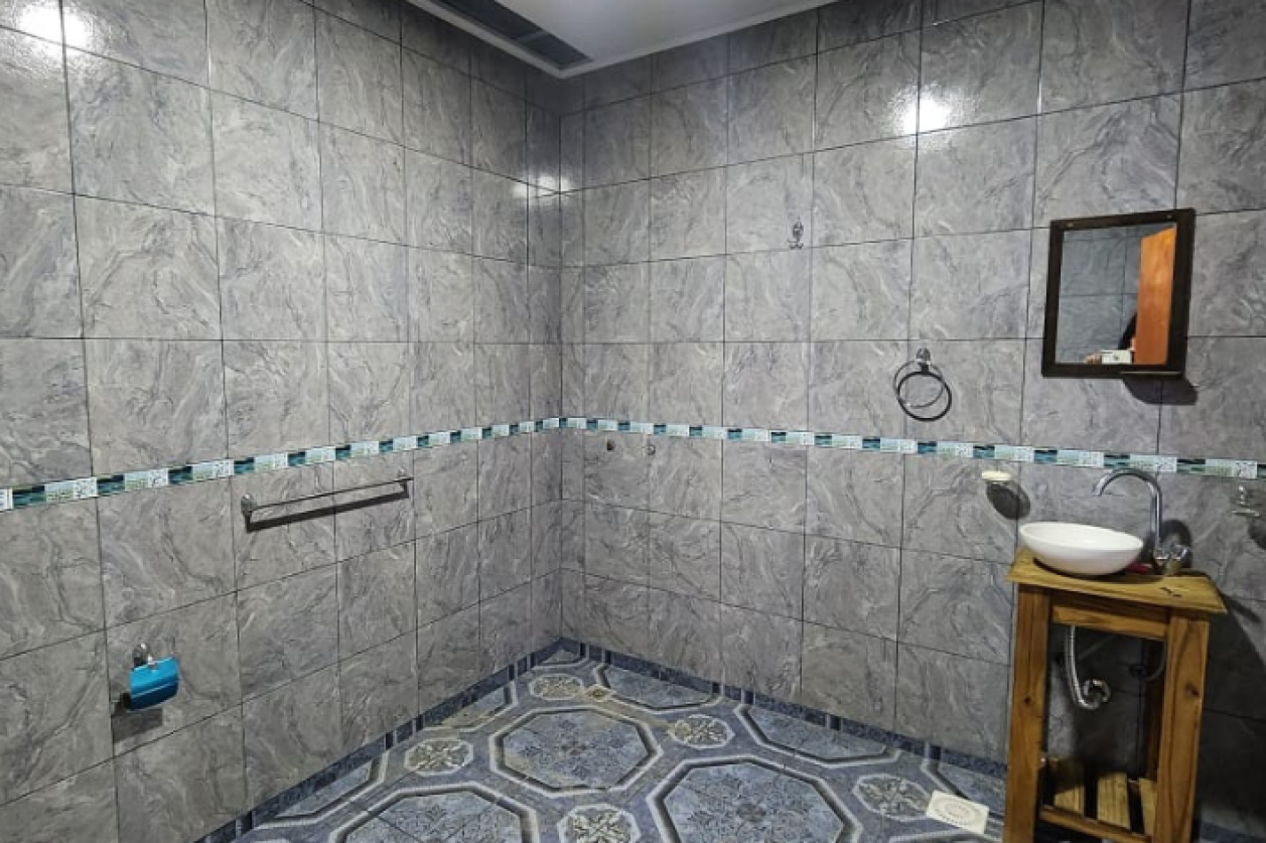 Casa a estrenar de 2 dormitorios con quincho y estudio independiente - Apta credito en Colonia Avellaneda