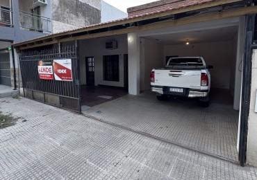 VENTA - CASA ZONA AV EJERCITO Y GUTIERREZ