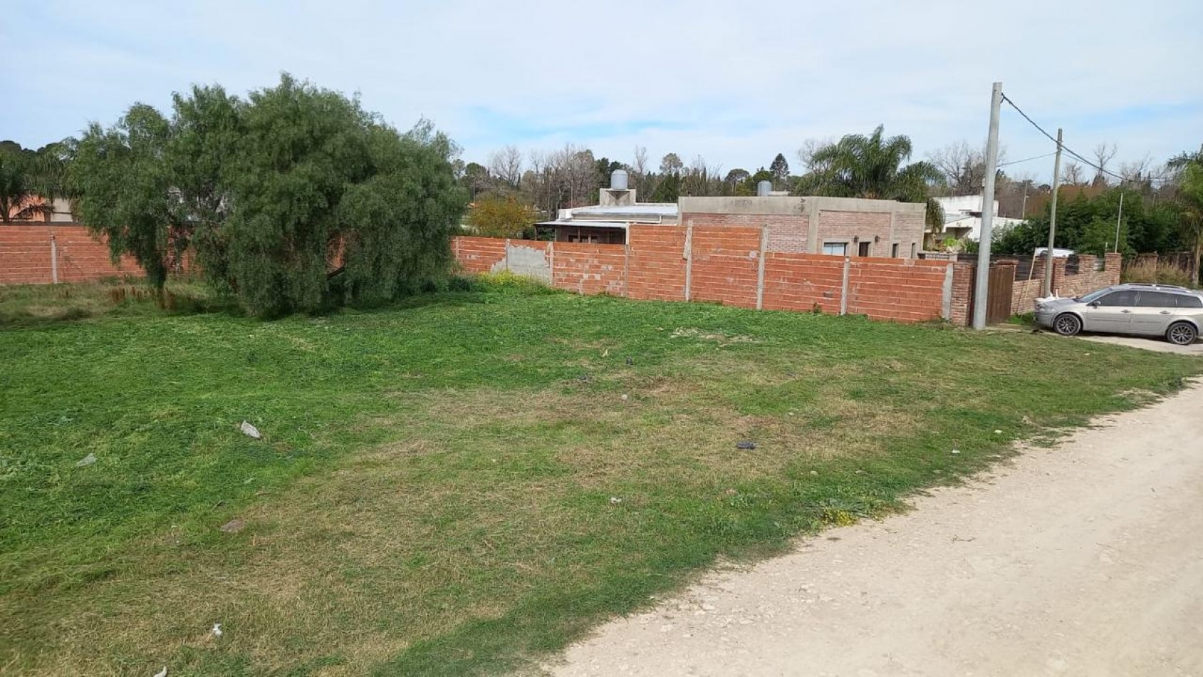 EN VENTA AMPLIO TERRENO EN COLONIA AVELLANEDA 