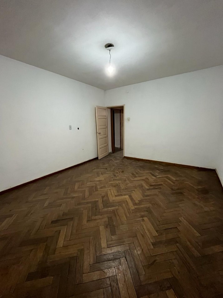 EN VENTA CASA EN ZONA CENTRICA 