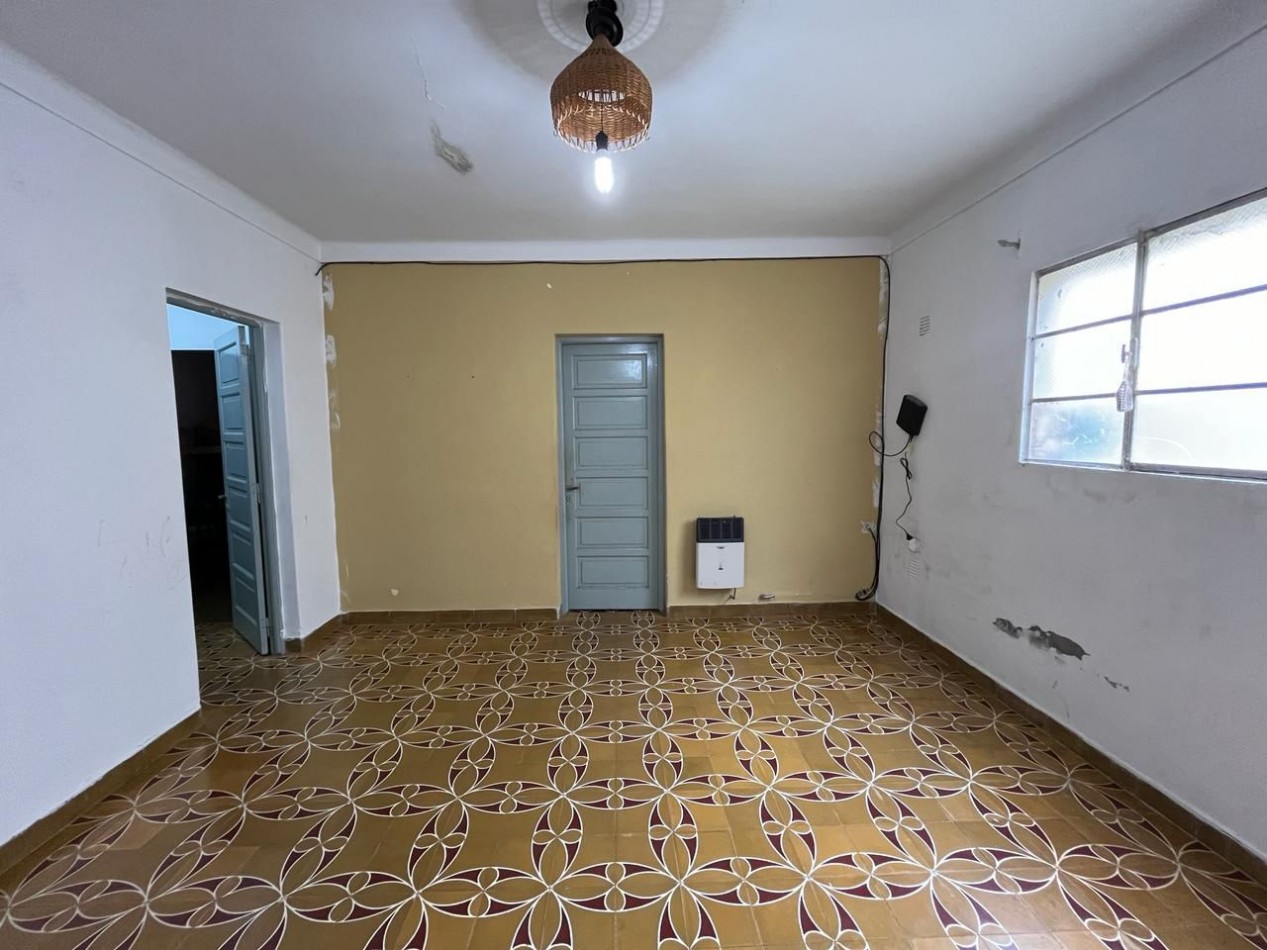 EN VENTA CASA DE 2 DORM. EN ZONA PARACAO