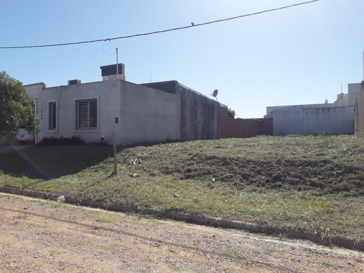 EN VENTA LOTE EN SAN BENITO 