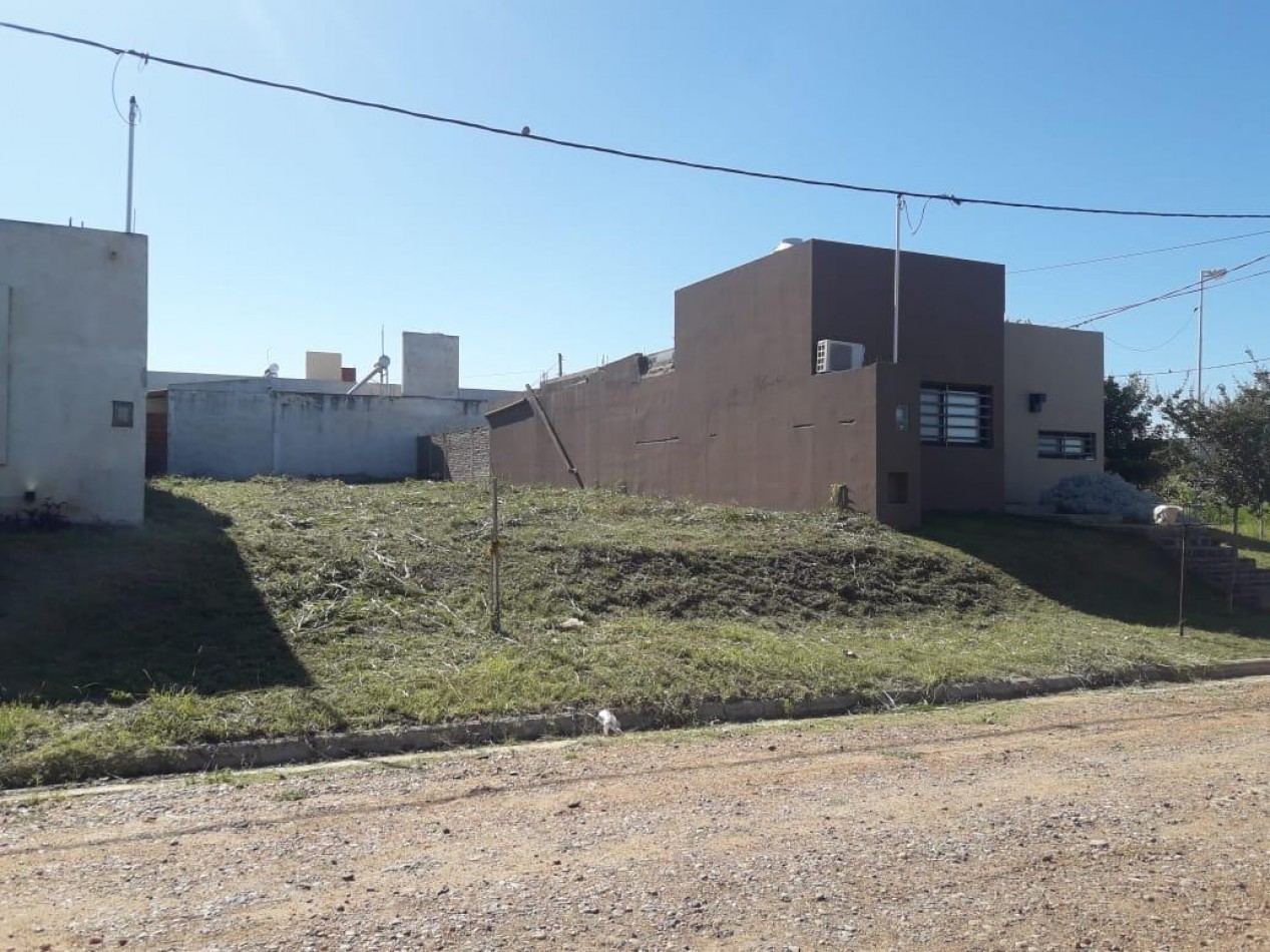 EN VENTA LOTE EN SAN BENITO 