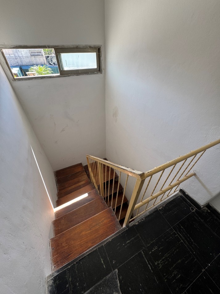 ¡SE VENDE CASA APTA CREDITO 4 DORMITORIOS !