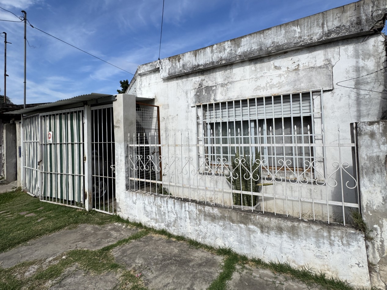VENTA - CASA A METROS DE BLAS PARERA
