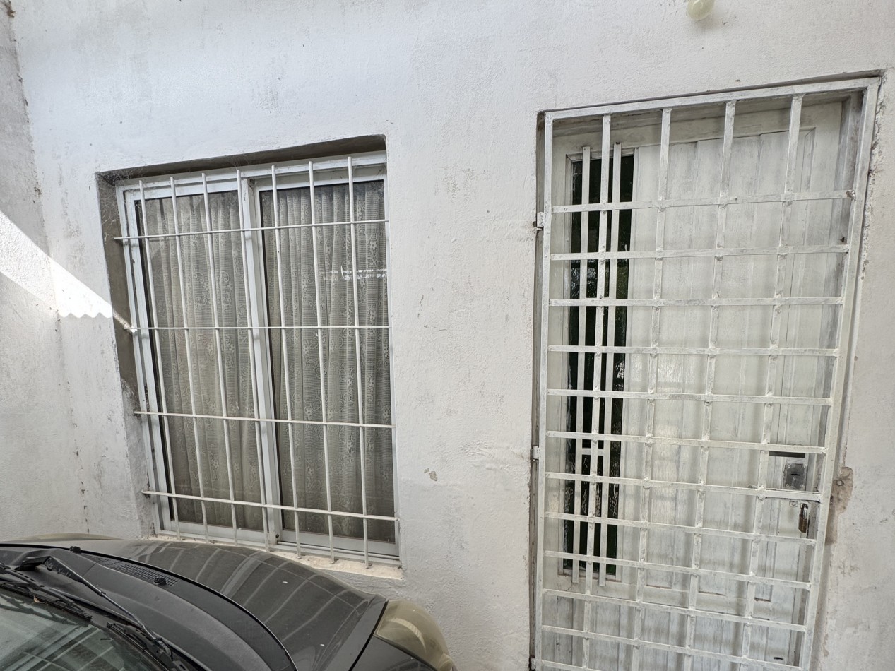 VENTA - CASA A METROS DE BLAS PARERA