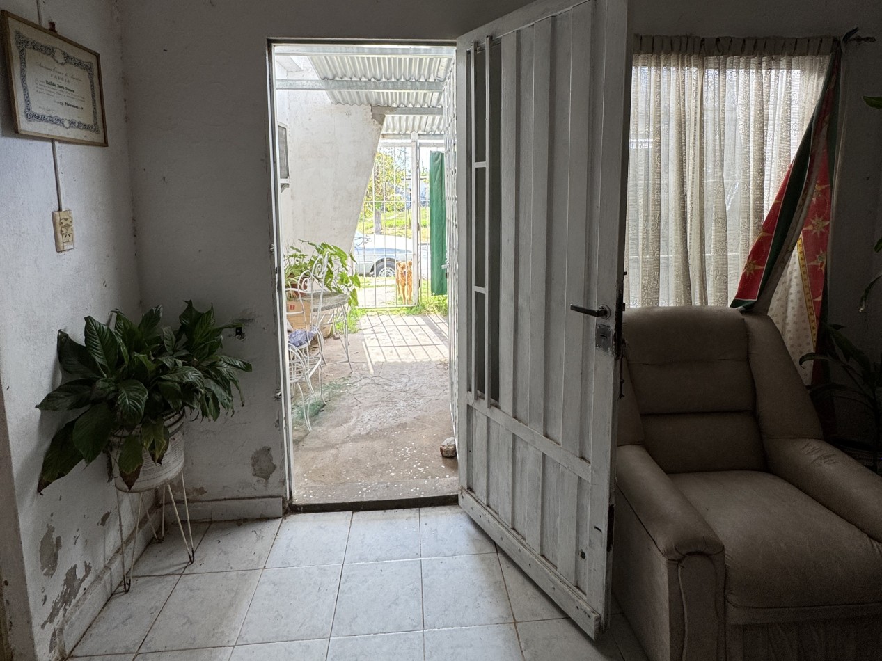 VENTA - CASA A METROS DE BLAS PARERA