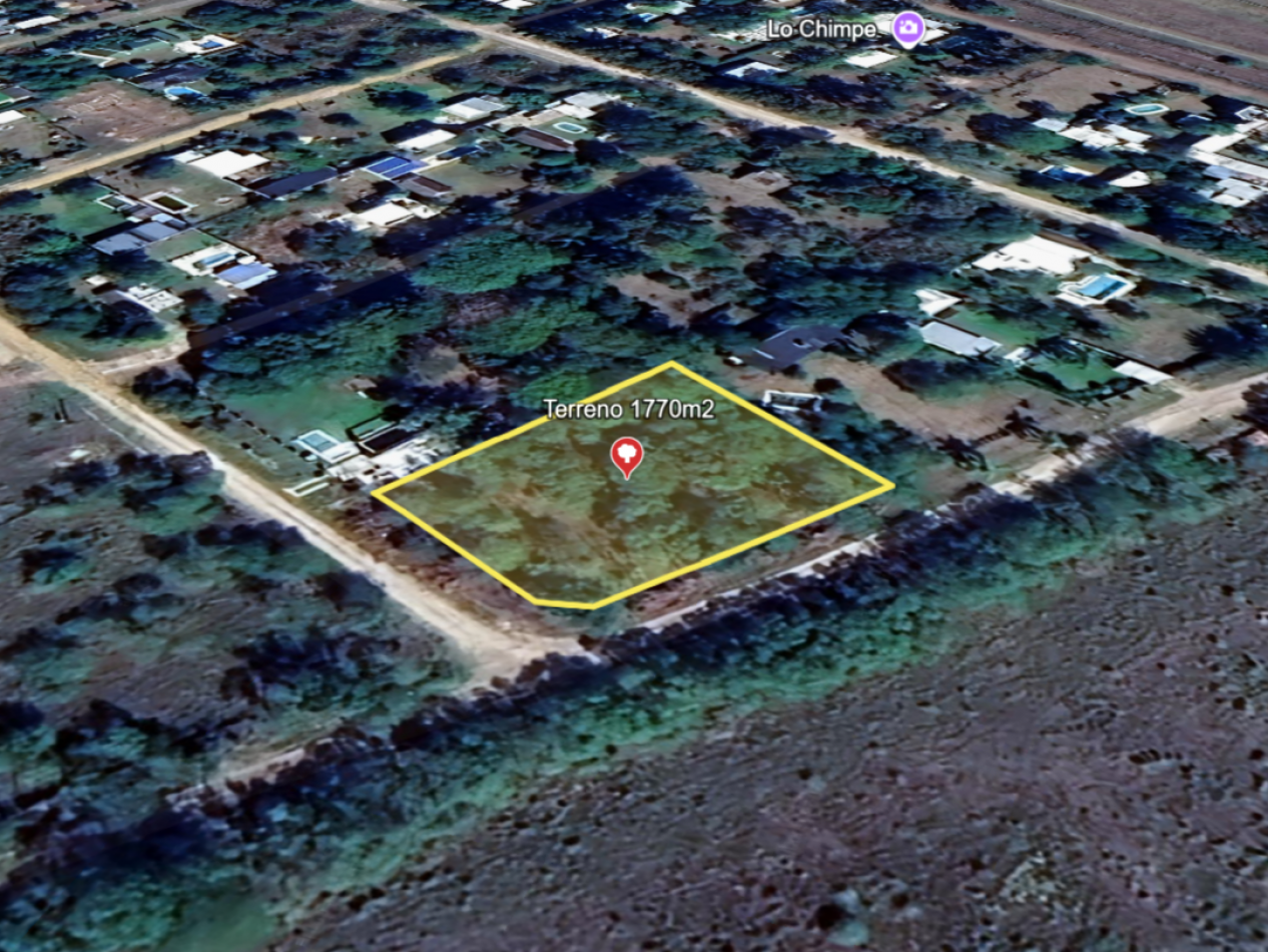 SE VENDE AMPLIO LOTE EN SAUCE MONTRULL 1770 m2