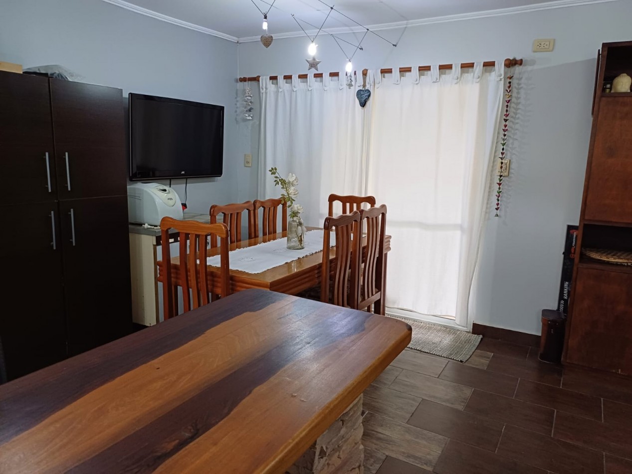 VENTA - CASA 2 DORMITORIOS ZONA EL CHARRUA