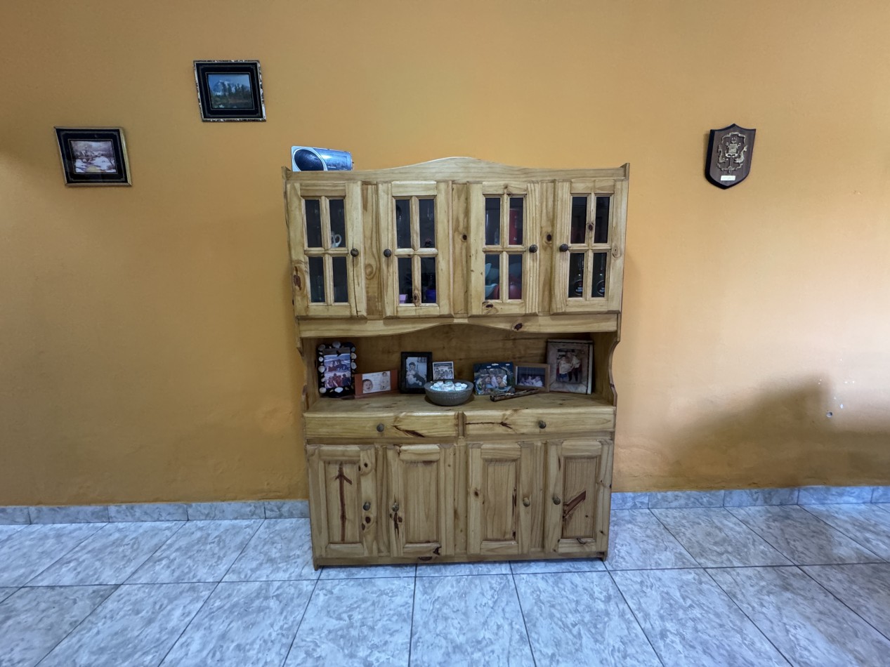 VENTA - CASA 4 DORMITORIOS 