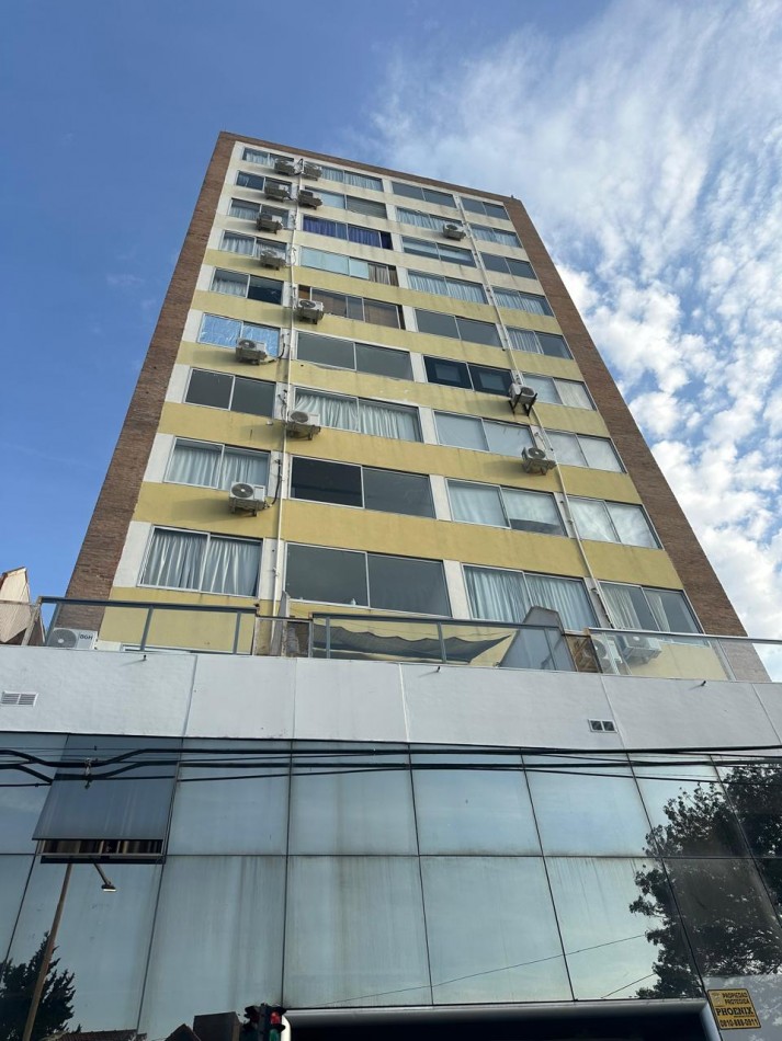 Alquiler departamento de 1 dormitorio - Piso 11 en zona Paraguay, Parana
