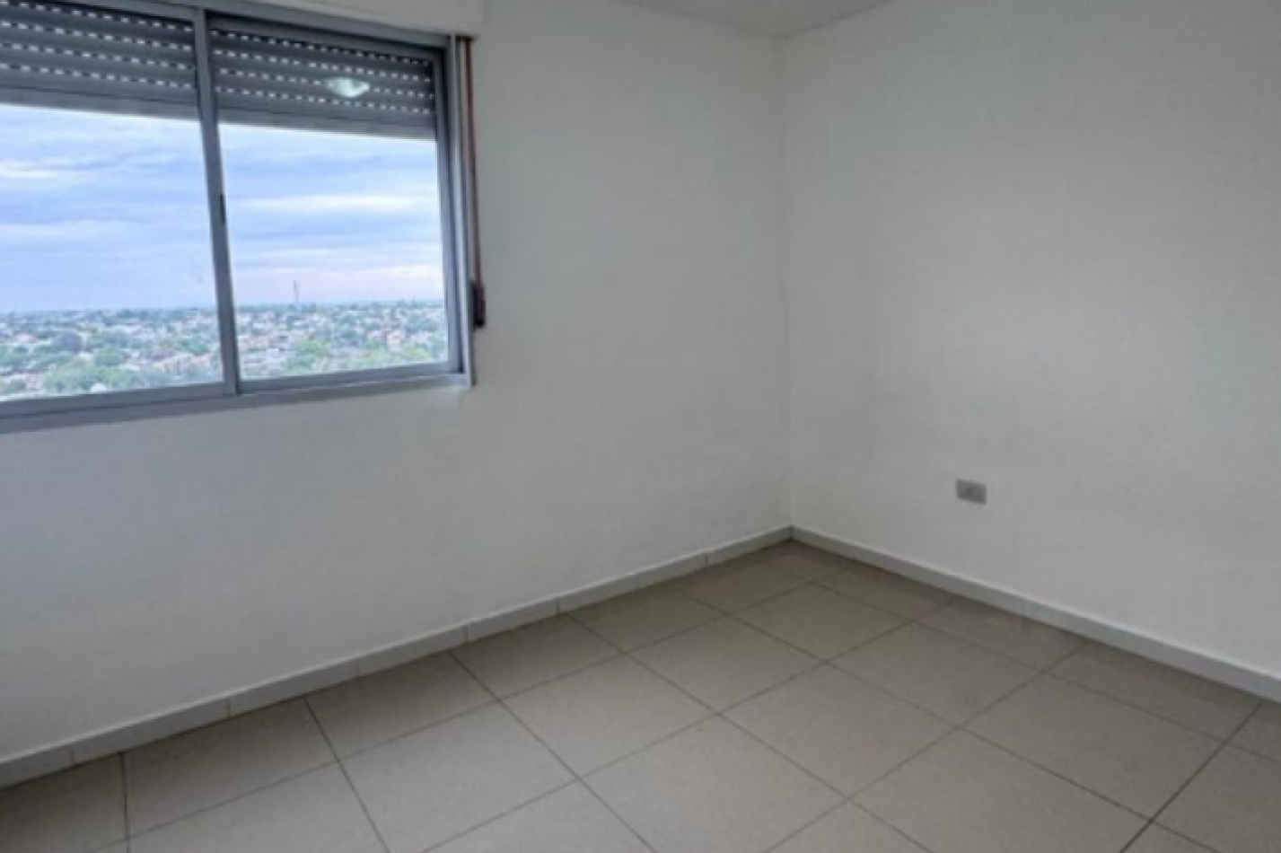 Alquiler departamento de 1 dormitorio - Piso 11 en zona Paraguay, Parana