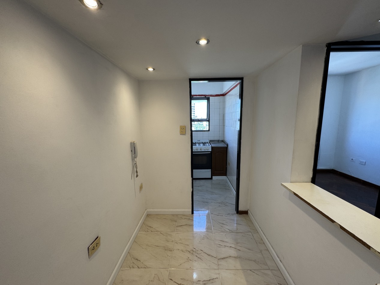 Alquiler departamento de 2/3 dormitorios - Piso 7 en zona facultades / casa de gobierno 