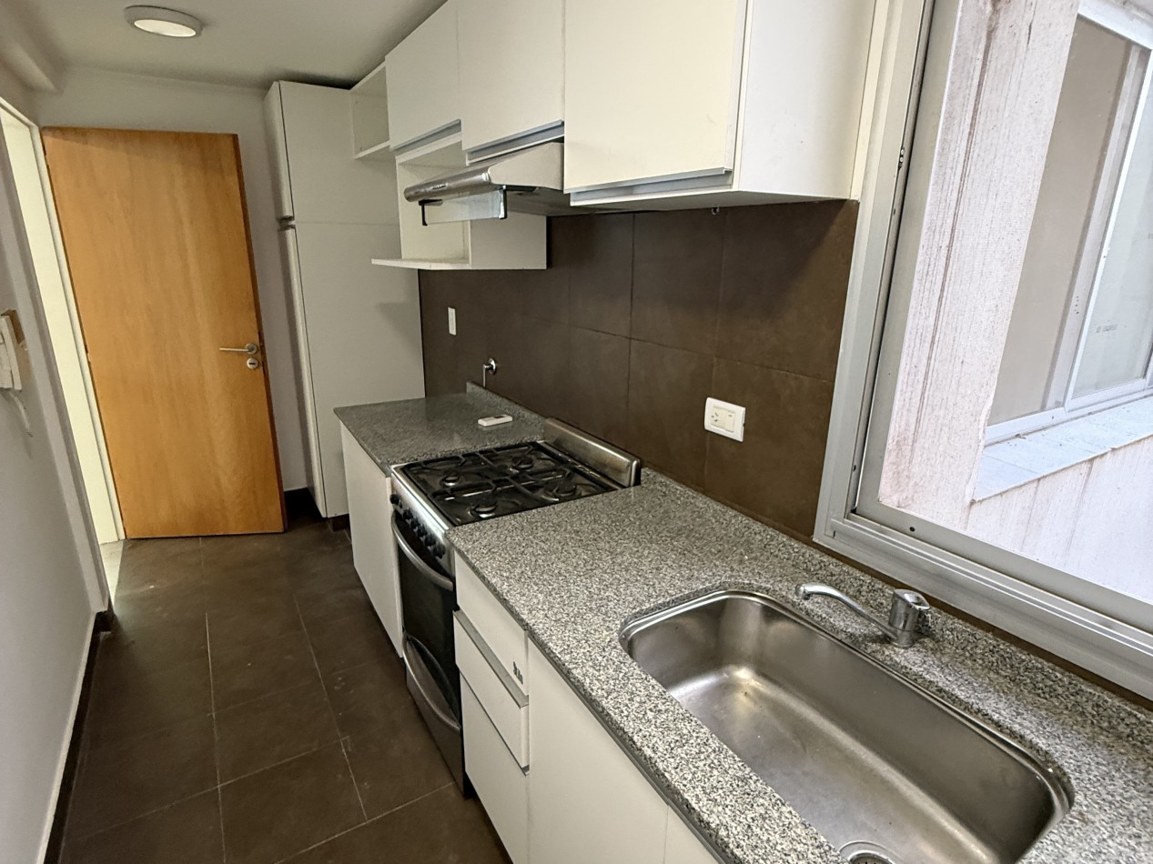 Alquiler departamento de 2 dormitorios con cochera - Zona Parque en Parana