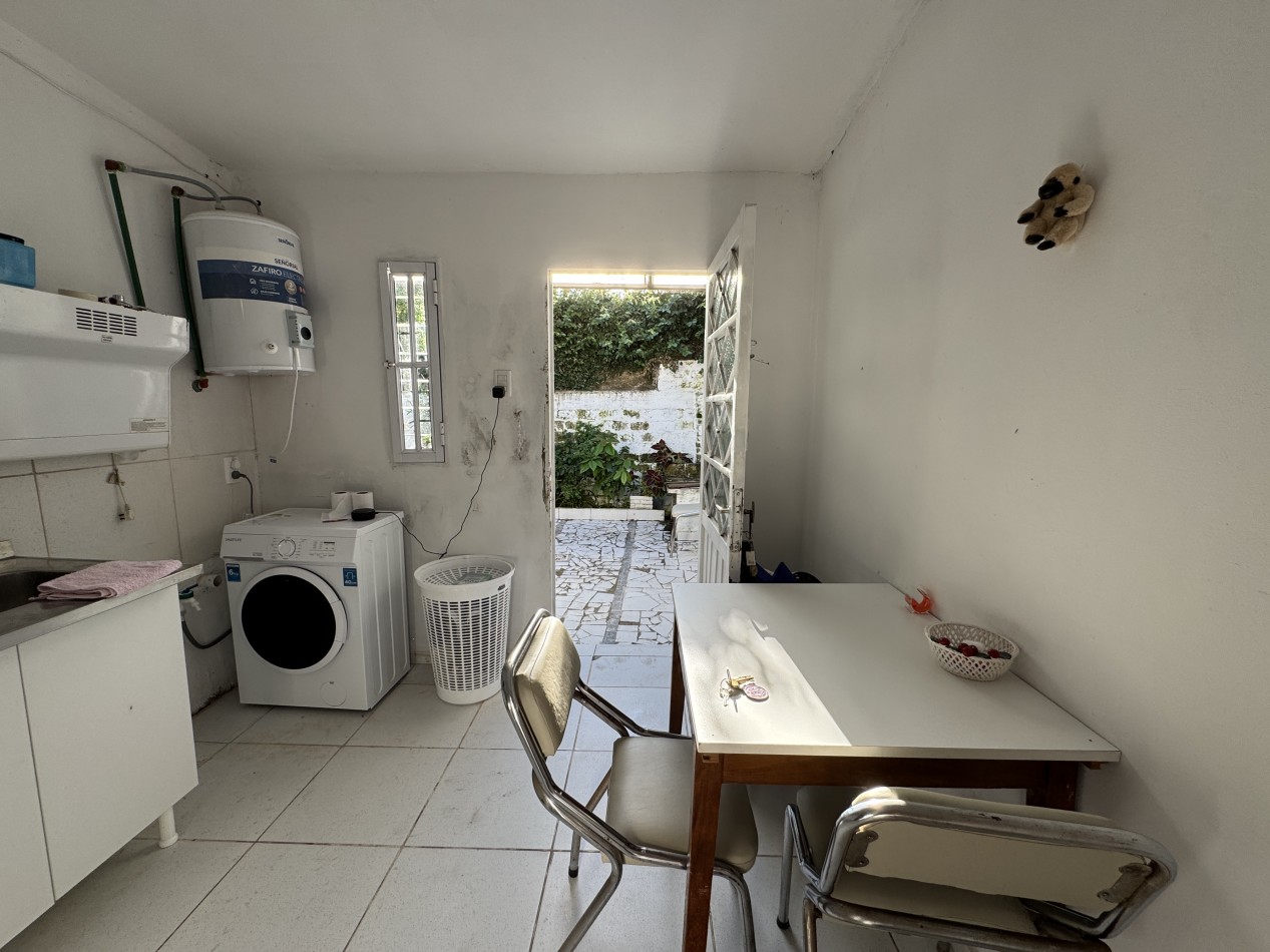 Departamento + local comercial - Ideal renta en zona Peron y Feliciano, Parana