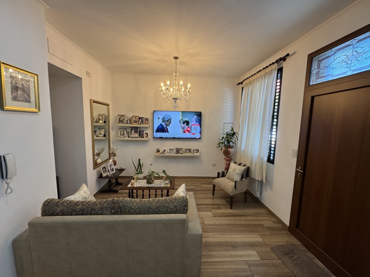 Casa apta credito de 3 dormitorios con terraza y quincho - Zona Plaza Saenz Peña en Parana