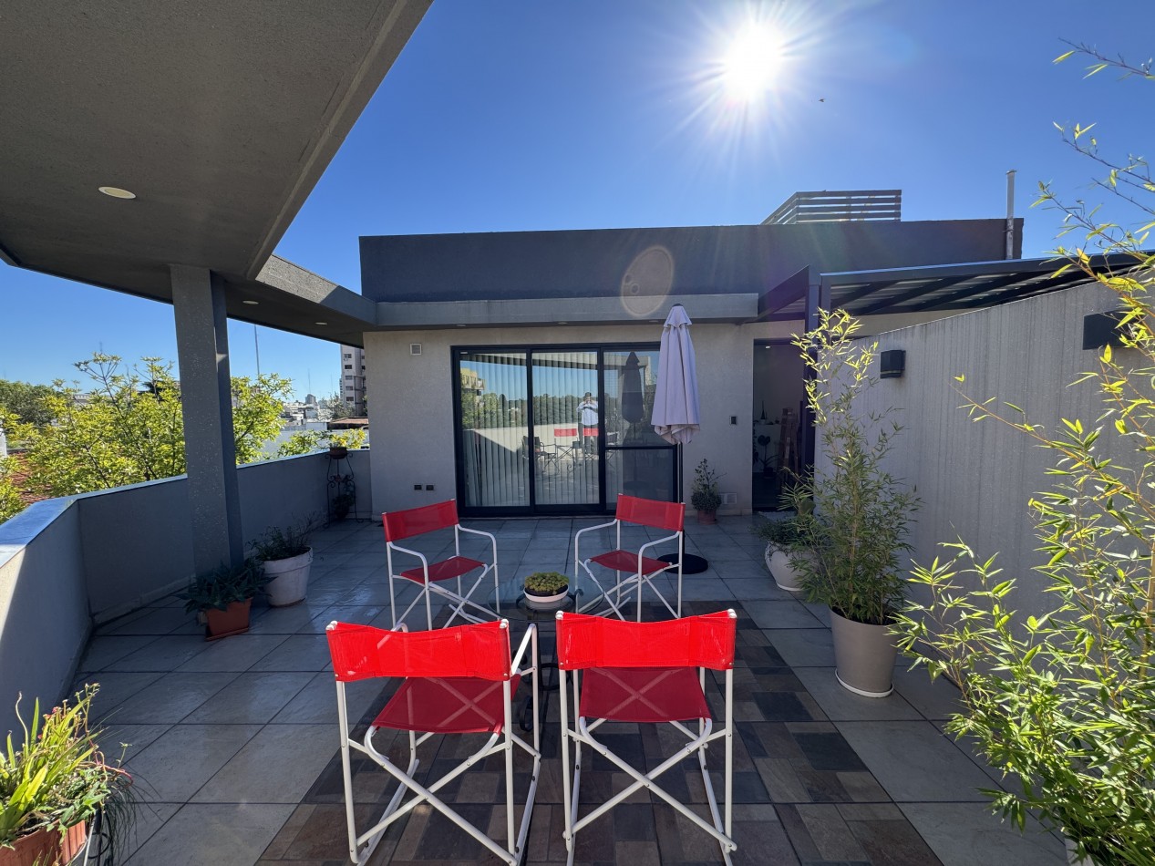 Casa apta credito de 3 dormitorios con terraza y quincho - Zona Plaza Saenz Peña en Parana