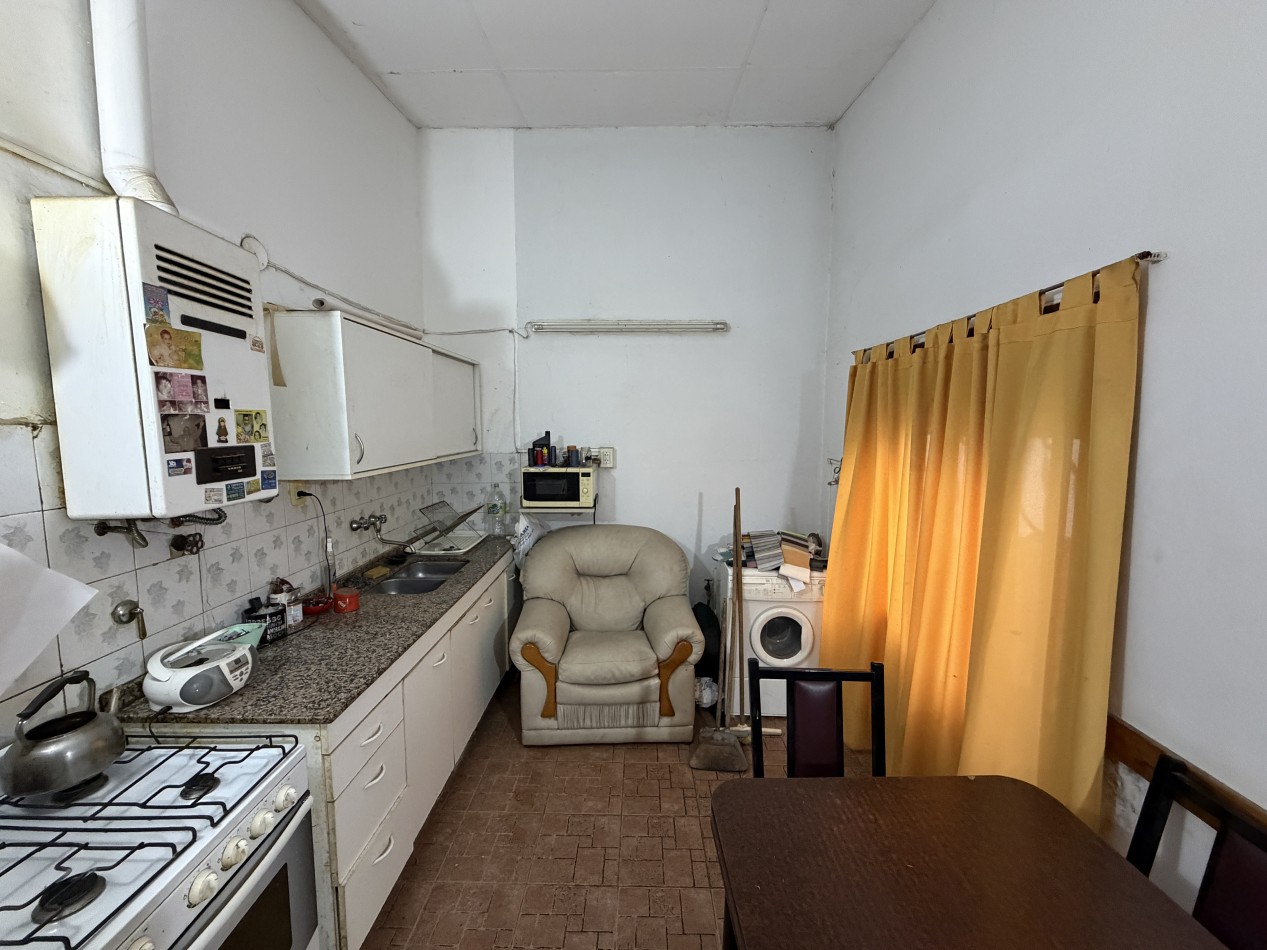 Casa de 3 dormitorios con patio y parrilla - Parana