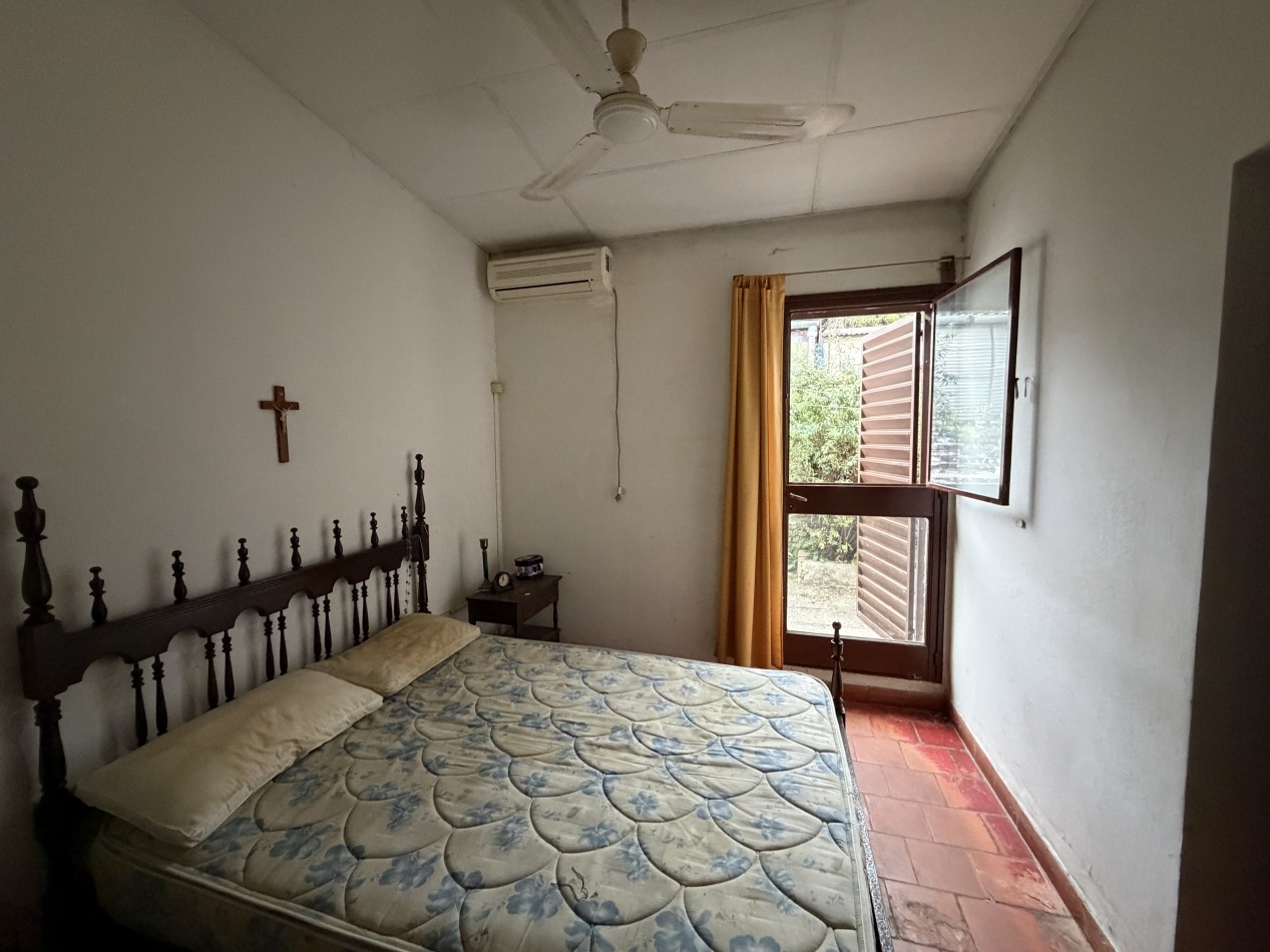 Casa de 3 dormitorios con patio y parrilla - Parana