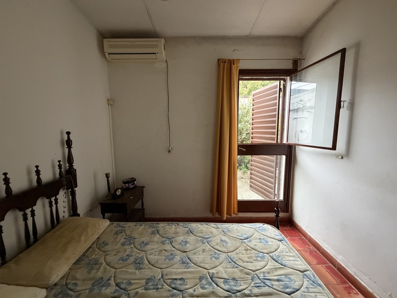 Casa de 3 dormitorios con patio y parrilla - Parana