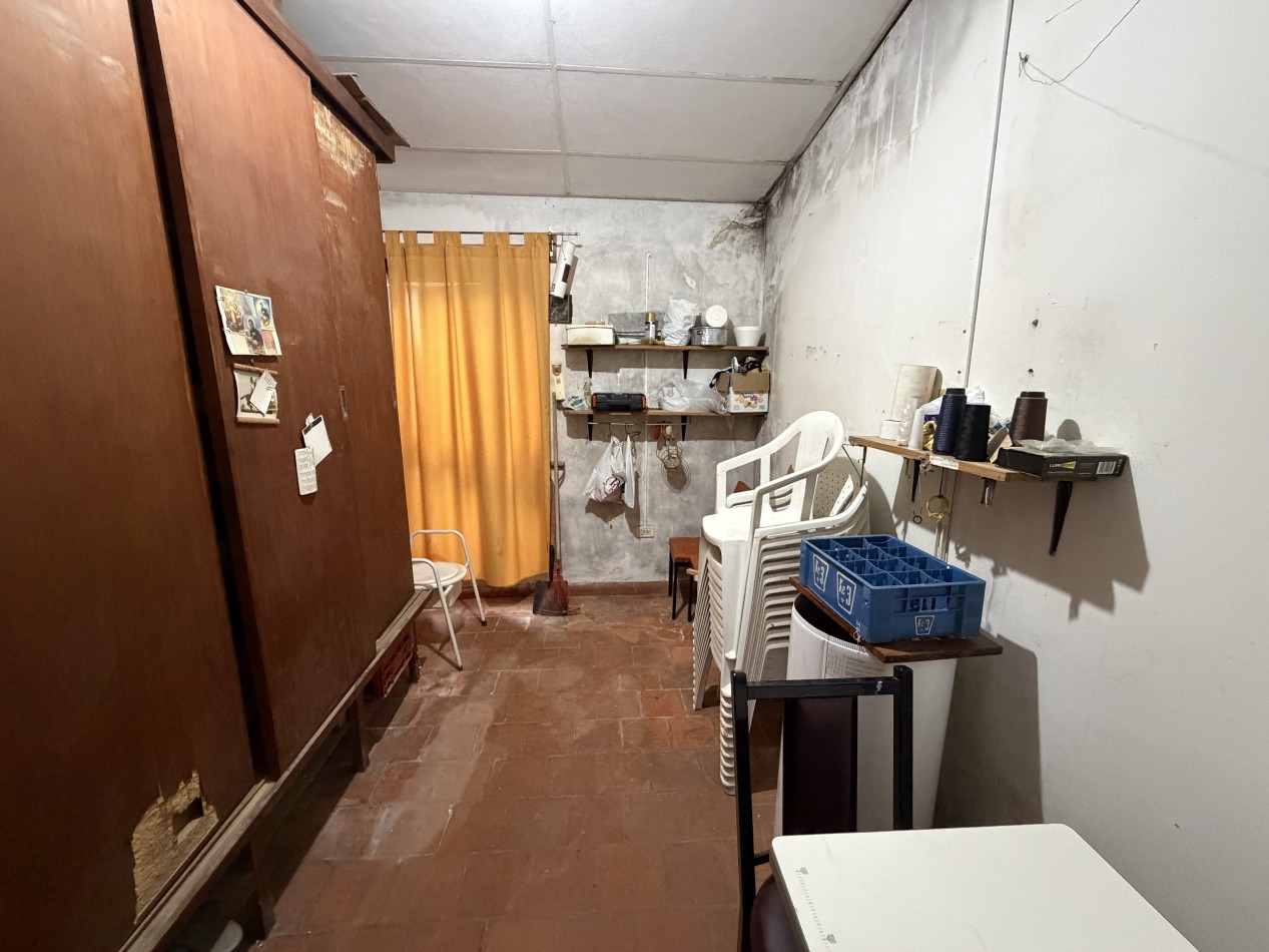 Casa de 3 dormitorios con patio y parrilla - Parana