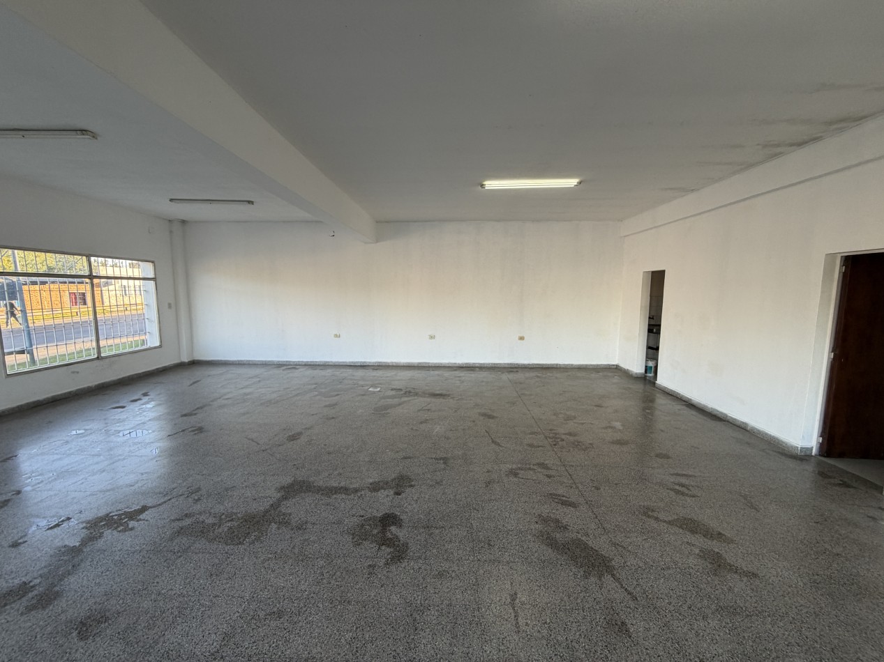 ALQUILER - Local Comercial en Brown y Diaz Velez - Parana