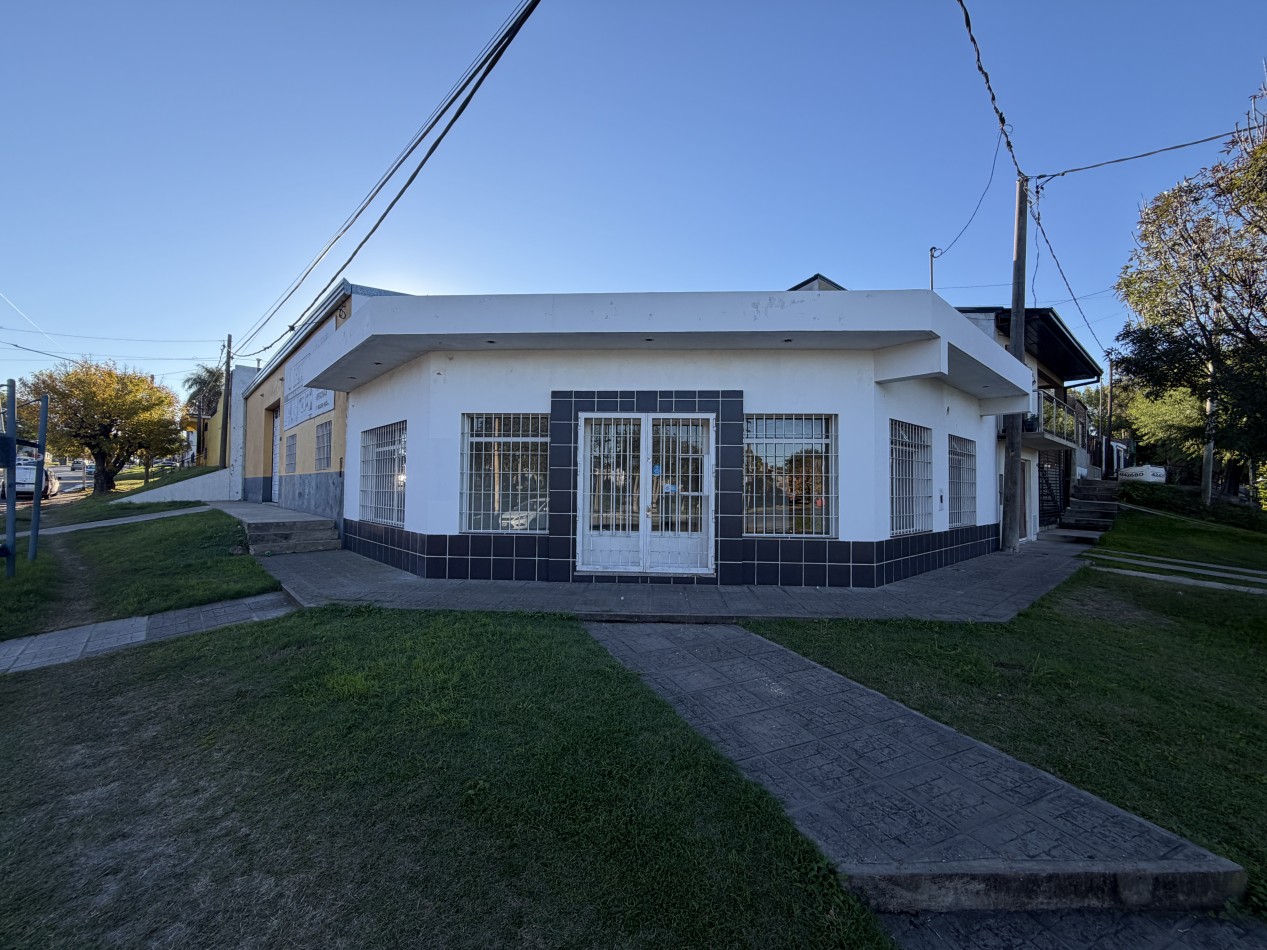 ALQUILER - Local Comercial en Brown y Diaz Velez - Parana