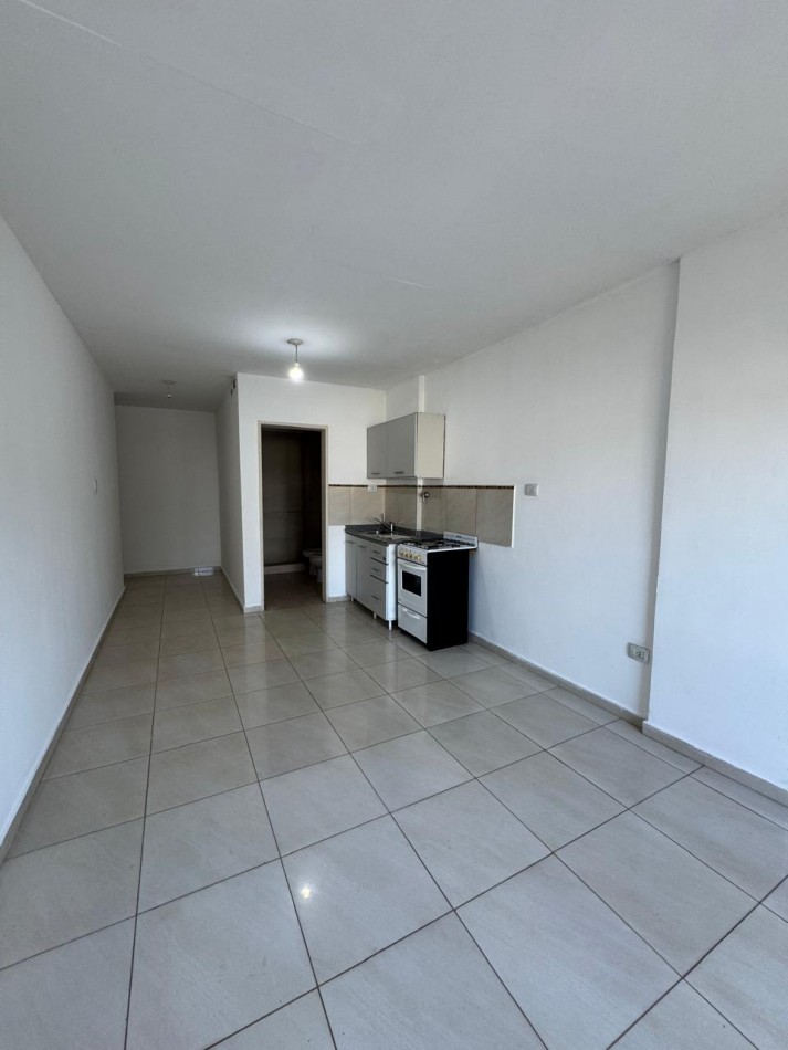ALQUILER - Departamento de un ambiente con balcon | Zona facultades - Rosario del Tala y La Rioja