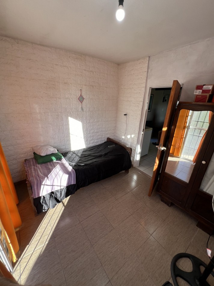 EN VENTA AMPLIA CASA DE 3 DORM. ZONA PARACAO