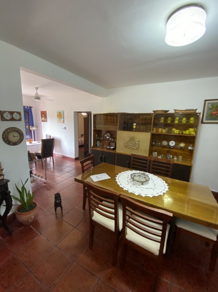 EN VENTA CASA CON AMPLIO PATIO ZONA HERNANDARIAS Y ZANNI