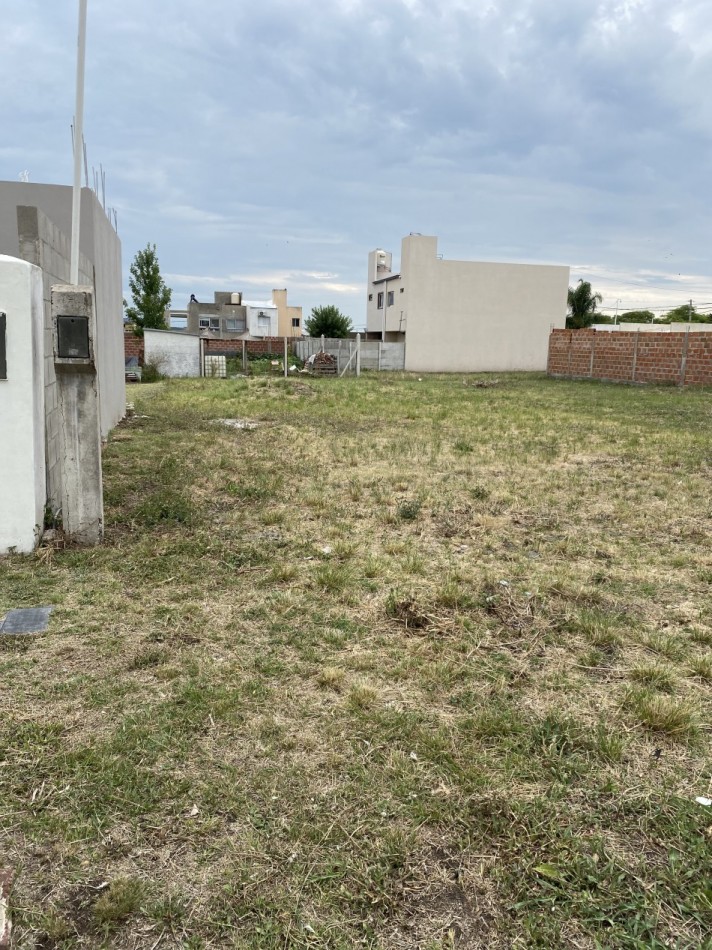 SE VENDE TERRENO EN LOTEO SOLVENCIA - SAN BENITO