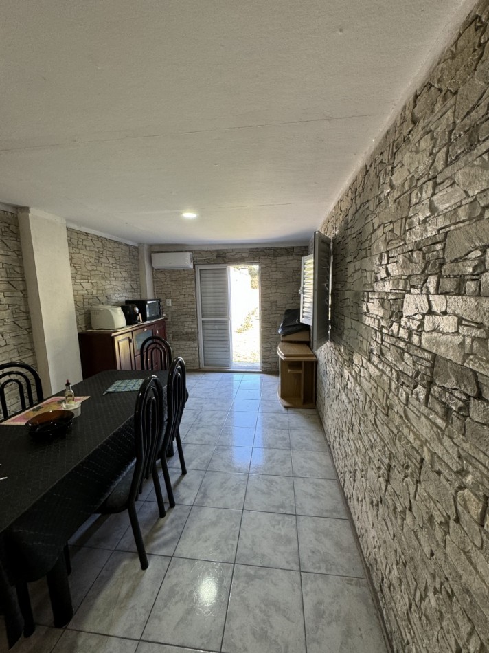 EN VENTA CASA EN ZONA ZANNI Y LARRALDE