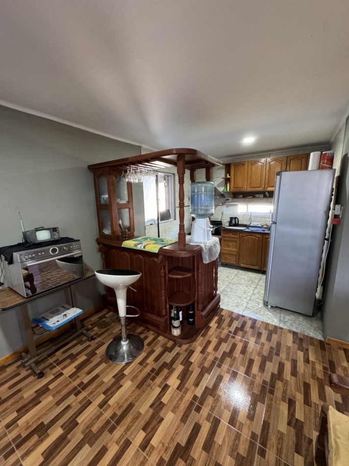 EN VENTA CASA EN ZONA ZANNI Y LARRALDE